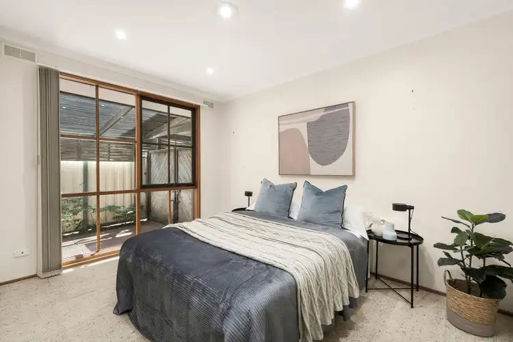 Fifth view of Homely house listing, 2 Haworth Court, Greenvale VIC 3059