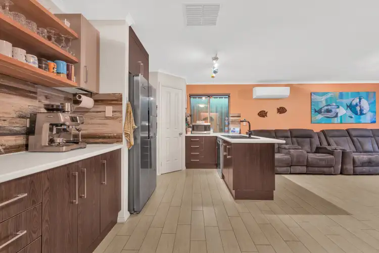 Fifth view of Homely house listing, 16 Parkview Walk, Elizabeth Park SA 5113