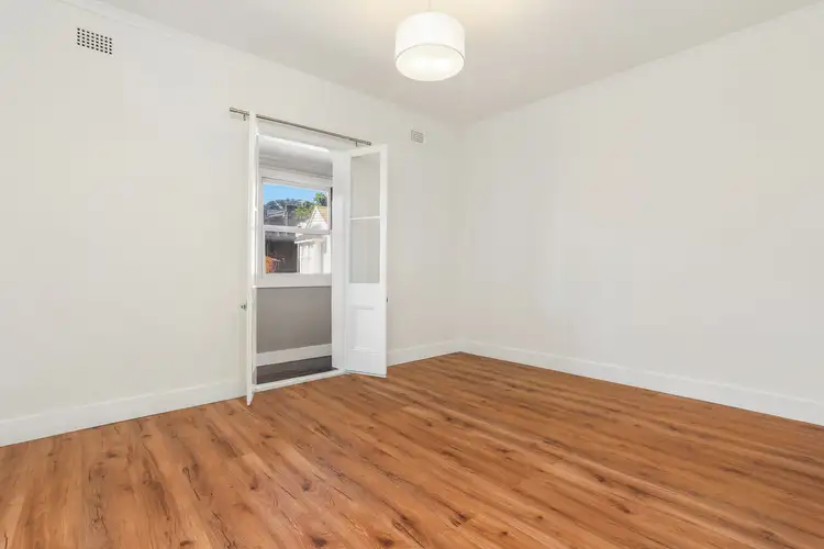 6 Comber Street