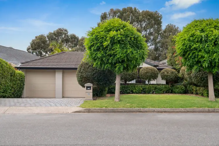 30 Pinnacle Crescent, Flagstaff Hill SA 5159