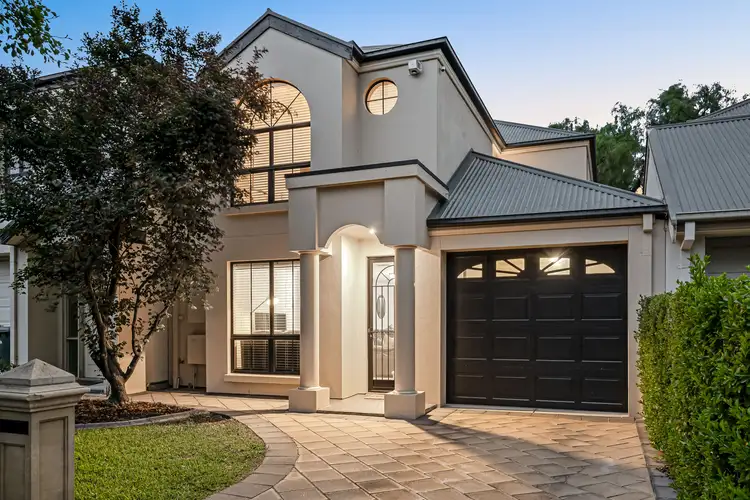 17 Ryan Place