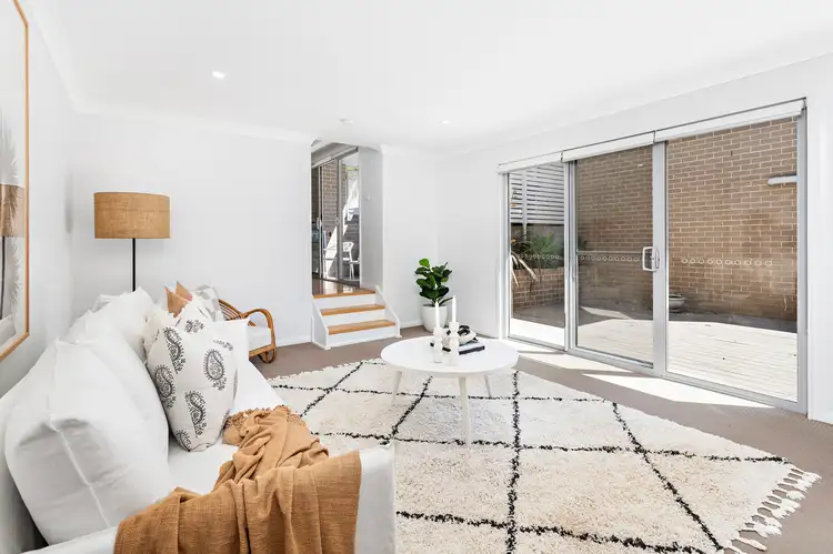 Main view of Homely townhouse listing, 4/25 Yarle Crescent, Flinders NSW 2529