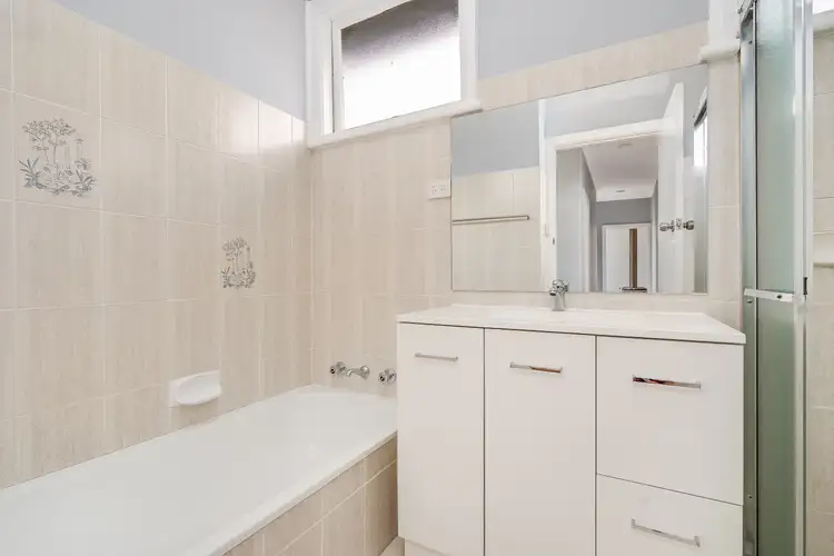 Sixth view of Homely house listing, 28 Alexandra Avenue, Rutherford NSW 2320