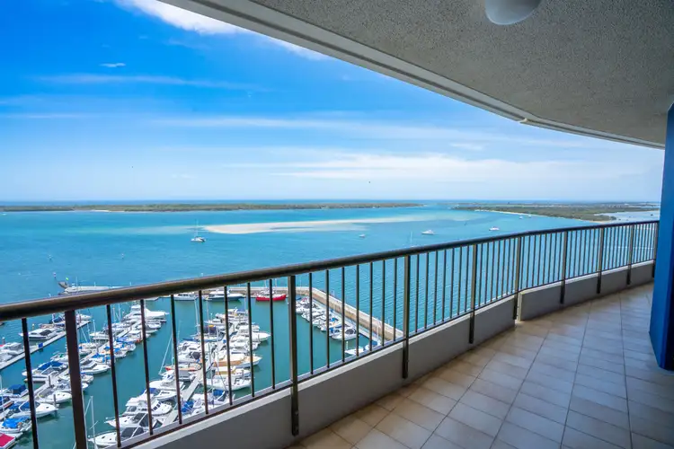 70/17 Bayview Street, Runaway Bay QLD 4216