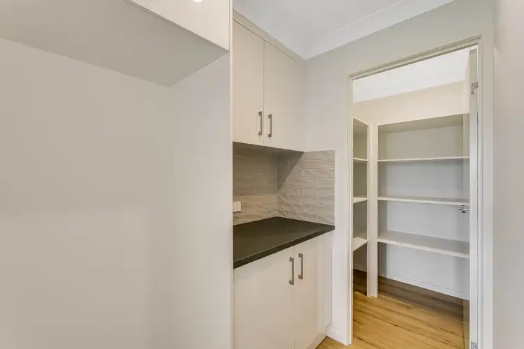 Fifth view of Homely house listing, 404 Mackenzie Street, Middle Ridge QLD 4350