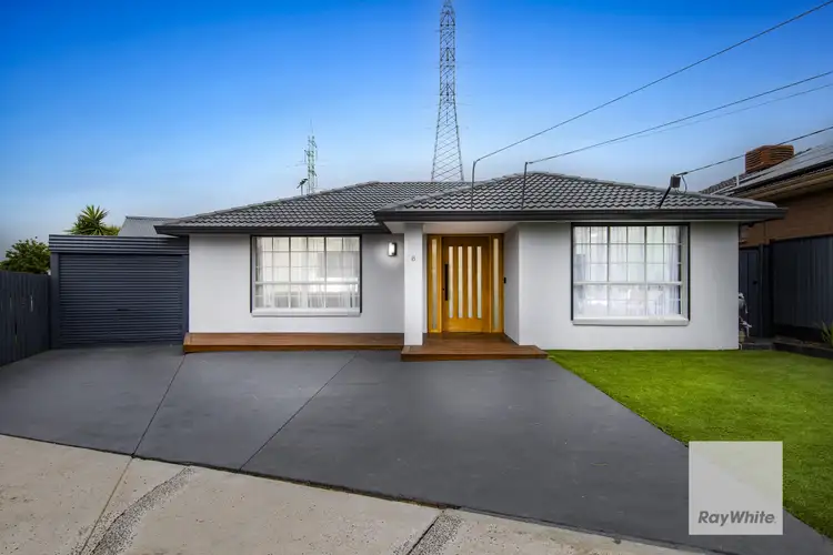 8 Stayton Close, Deer Park VIC 3023