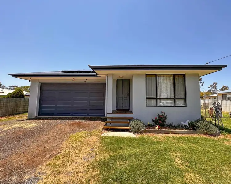 6 McPherson Court, Dalby QLD 4405