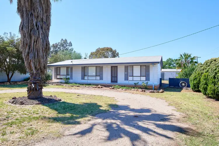 21 Stinson Street, Coolamon NSW 2701