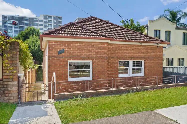 17 Marinea Street, Arncliffe NSW 2205
