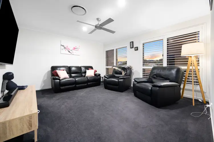 Sixth view of Homely house listing, 11 Codrington Circuit, Pacific Pines QLD 4211