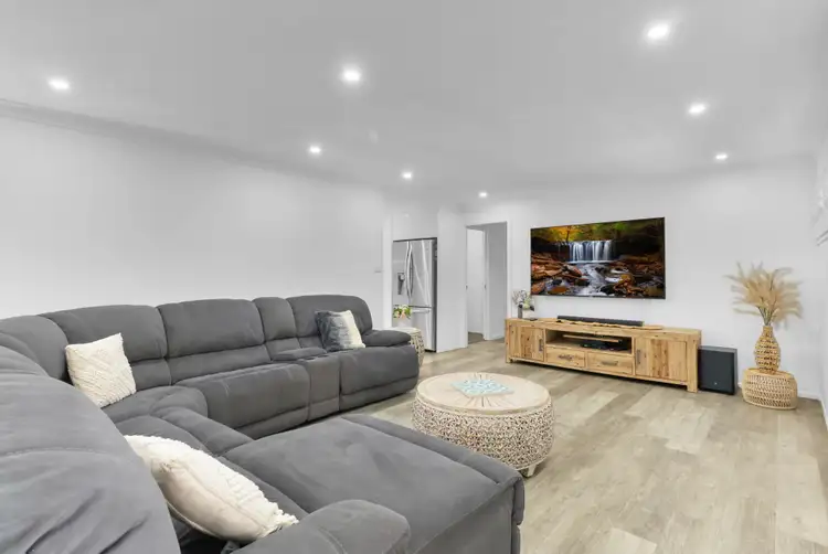 Fifth view of Homely house listing, 4 Newmoon Place, St Clair NSW 2759