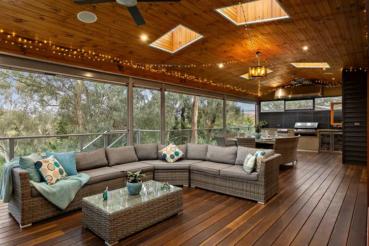60 Tallow Wood Drive, Greensborough VIC 3088