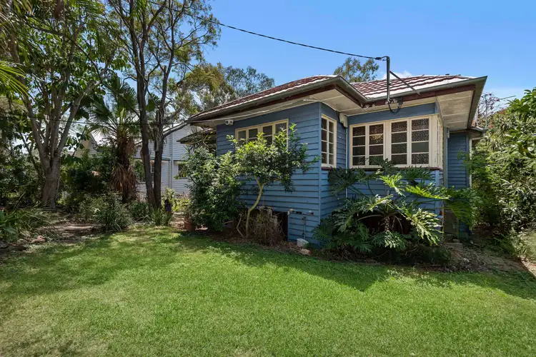 53 Mirrabooka Road, Ashgrove QLD 4060