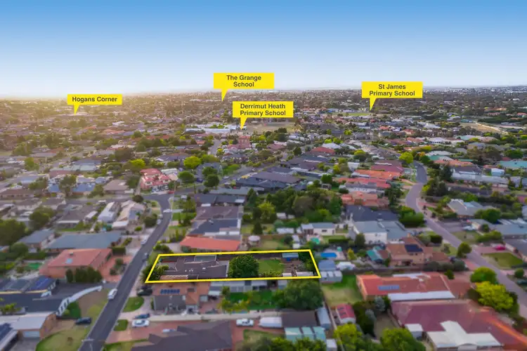 Second view of Homely house listing, 9 Gracefield Court, Hoppers Crossing VIC 3029