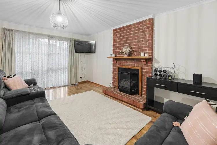 Fourth view of Homely house listing, 9 Gracefield Court, Hoppers Crossing VIC 3029