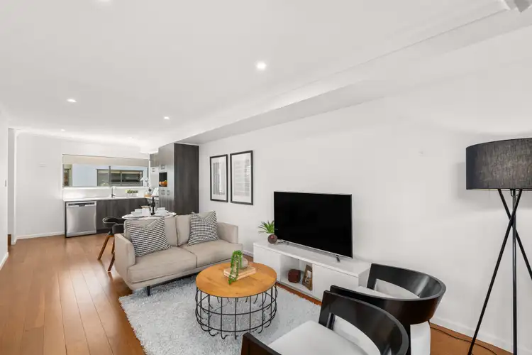 Sixth view of Homely townhouse listing, 2/272 Nursery Road, Holland Park QLD 4121