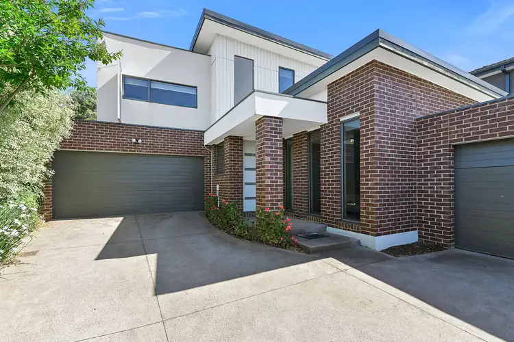 2/146 High Street Road, Ashwood VIC 3147