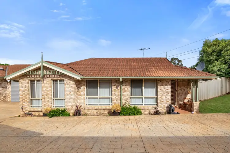 2/48 Julius Road, Rosemeadow NSW 2560