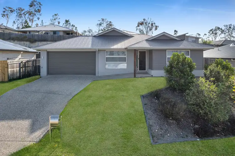 16 Soho Drive, Deebing Heights QLD 4306