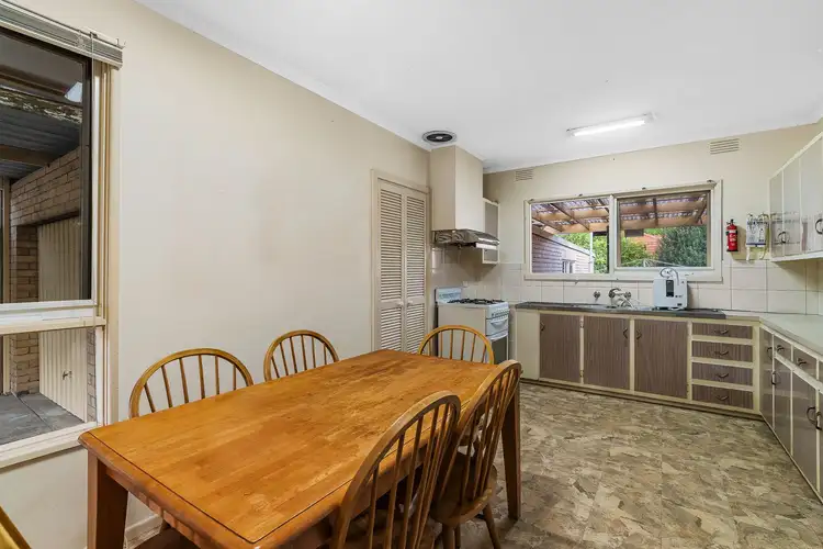 Fifth view of Homely house listing, 10 Kinnoull Grove, Glen Waverley VIC 3150