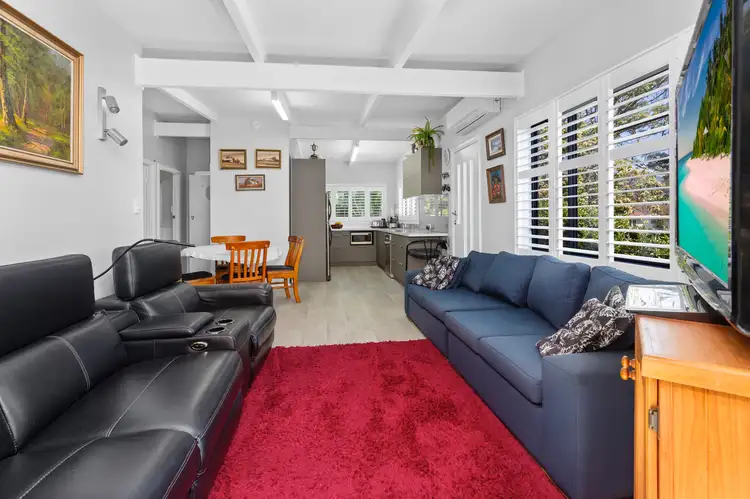 Sixth view of Homely house listing, 8 Renfrew Road, Werri Beach NSW 2534