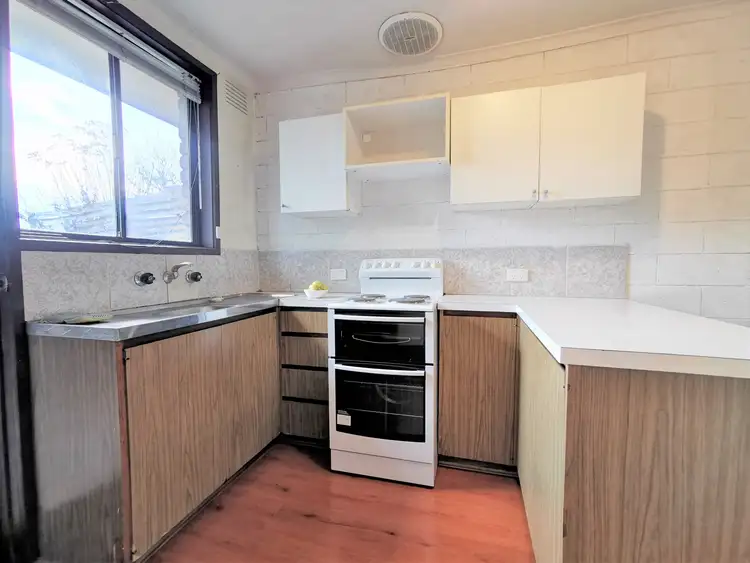 Second view of Homely unit listing, 2/19 Bradshaw Street, Frankston VIC 3199