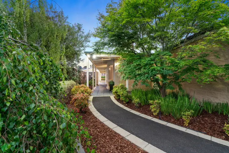 Second view of Homely house listing, 2 Wagtail Court, Langwarrin VIC 3910