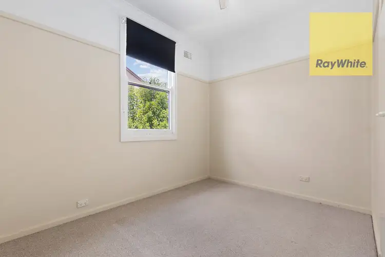 Fifth view of Homely house listing, 75 Finlay Road, Goulburn NSW 2580