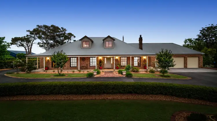 16 Smalls Road, Grasmere NSW 2570