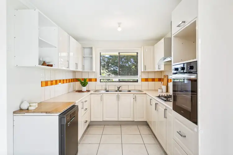 Fifth view of Homely house listing, 3 Garnet Crescent, Flagstaff Hill SA 5159