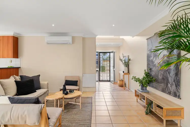 Fifth view of Homely unit listing, 8/14-16 Osbourne Avenue, Cowes VIC 3922