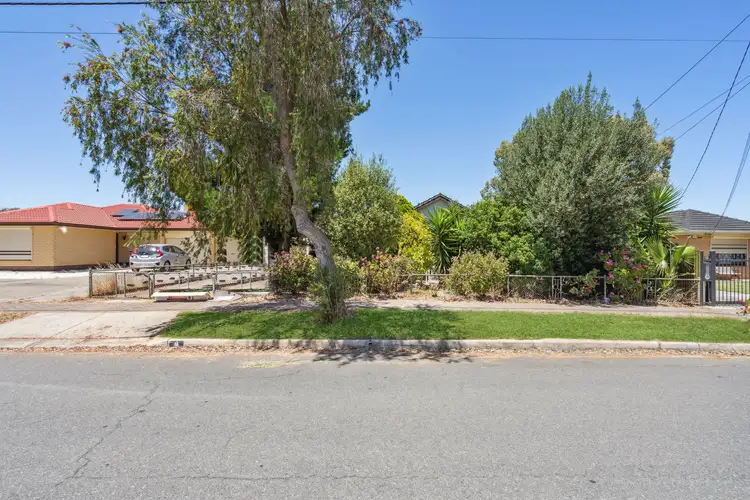 8 Wilfred Avenue, Salisbury SA 5108