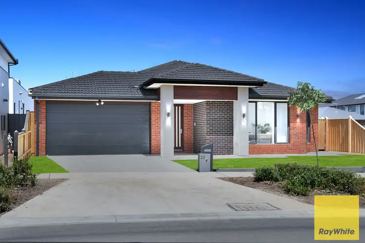 22 Robertsons Road, Taylors Lakes VIC 3038