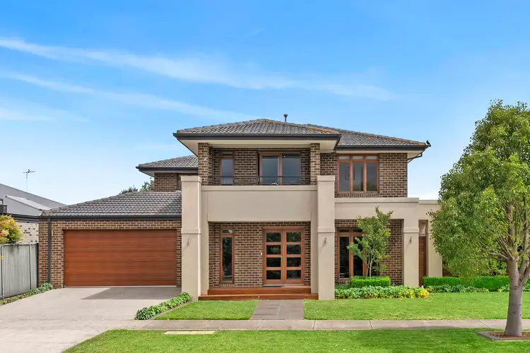 67 Westlakes Boulevard