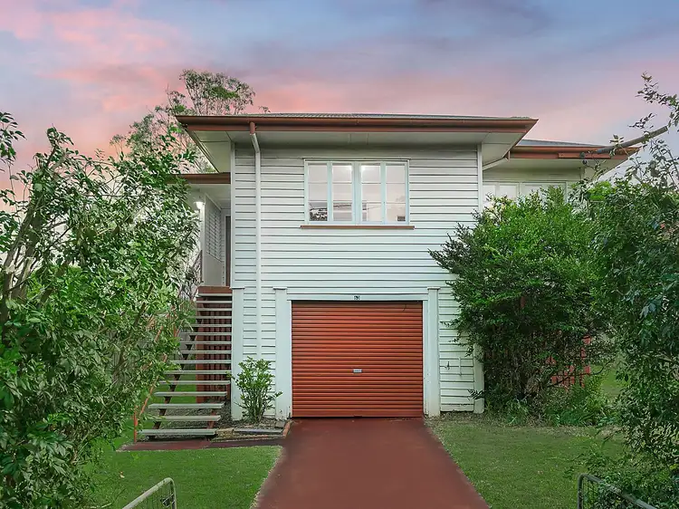 63 Waratah Avenue, Graceville QLD 4075