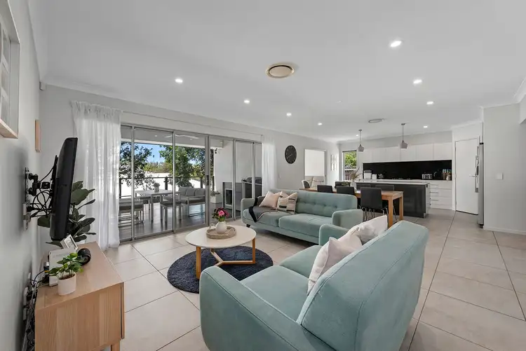 12 Sevenhill Place, Doolandella QLD 4077