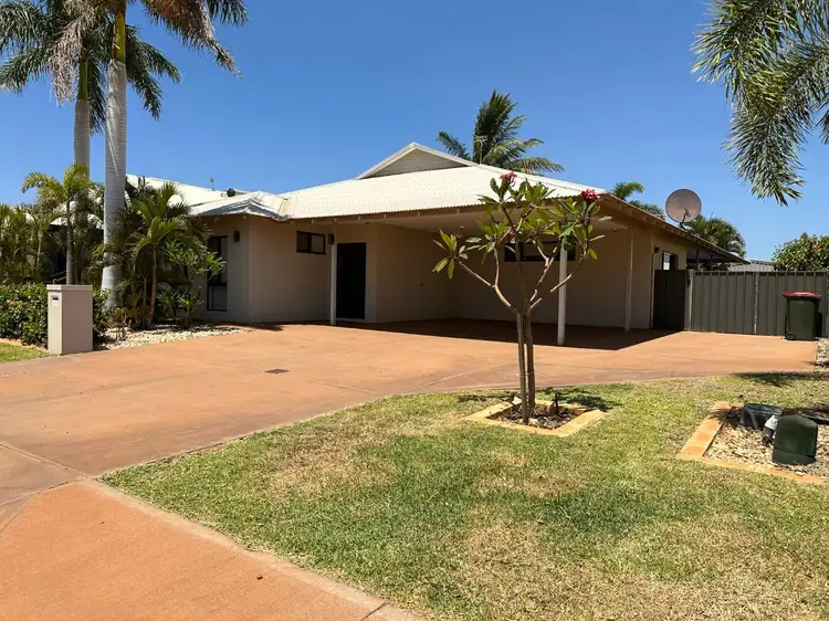 7 Yirrawari Street, Baynton WA 6714