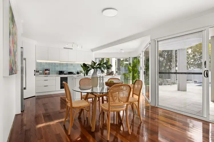 Fifth view of Homely house listing, 2 Thalia Court, Corinda QLD 4075