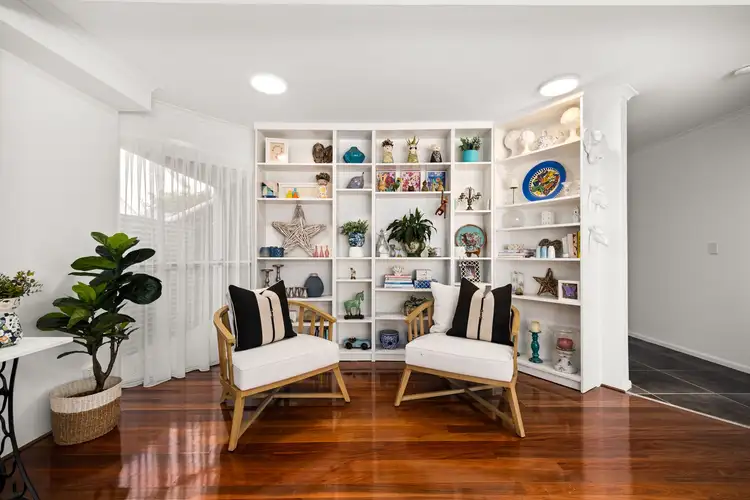 Sixth view of Homely house listing, 2 Thalia Court, Corinda QLD 4075