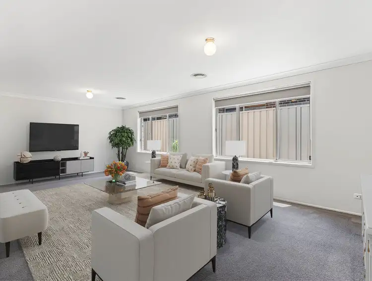 Fifth view of Homely house listing, 10 Capri Close, Woongarrah NSW 2259