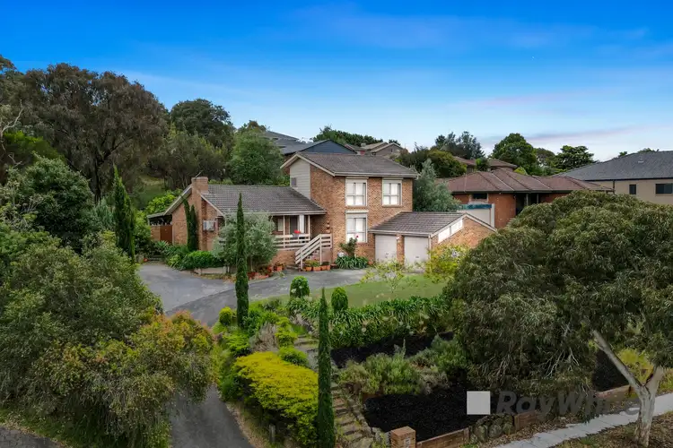 54 William Hovell Drive, Endeavour Hills VIC 3802