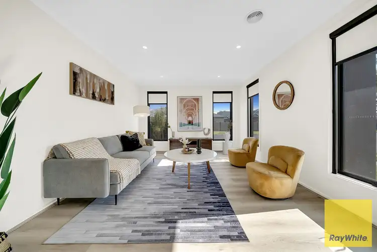 Fifth view of Homely house listing, 2 Life Street, Tarneit VIC 3029