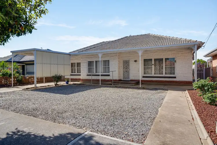 8 Montrose Street, Largs Bay SA 5016