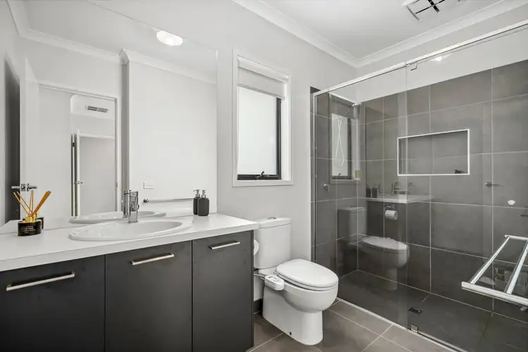 Sixth view of Homely house listing, 2 Coppice Street, Lara VIC 3212
