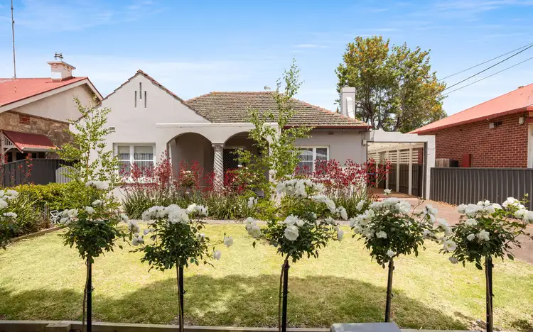 28 Lindsay Street, Victor Harbor SA 5211