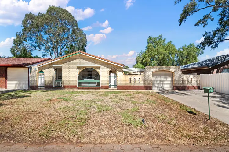 8 Andrew Smith Drive, Parafield Gardens SA 5107