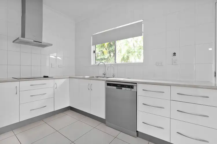 Sixth view of Homely house listing, 24 Colleen Avenue, Emerald QLD 4720