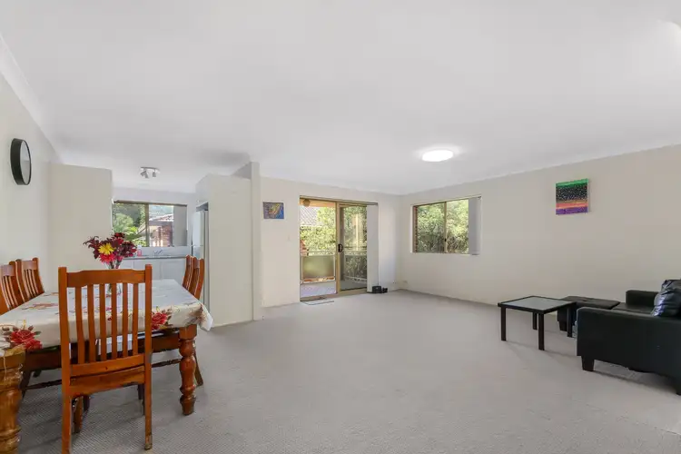 13/64 Cairds Avenue, Bankstown NSW 2200