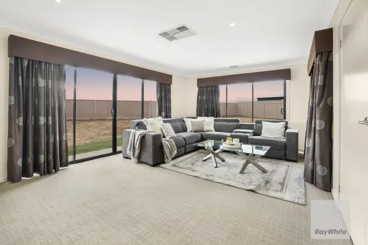 Seventh view of Homely house listing, 3 Buttercup Rise, Harkness VIC 3337