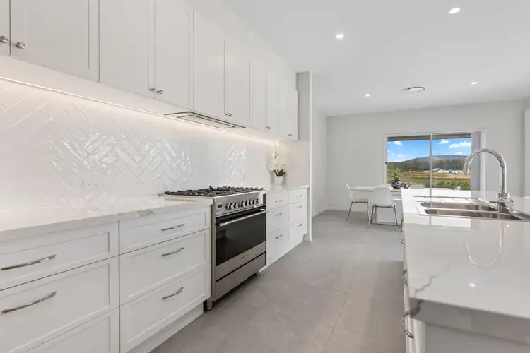 Sixth view of Homely house listing, 15 Matterhorn Close, D'aguilar QLD 4514